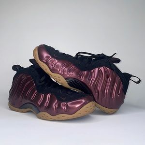 Nike Foamposite “Night Maroon” size 12